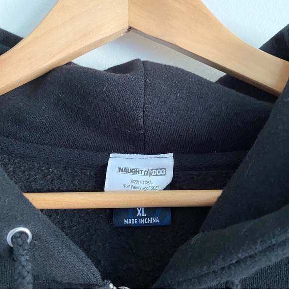 Men's Naughty Dog 30 Years Anniversary Zip Up Hoodie - Picture 6 of 6